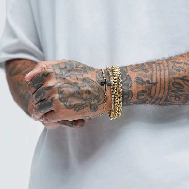 4pcs Stainless Steel Cross Chain Bracelet Set for Men Women Punk Hiphop Minimalist Zircon Bracelets Daily Wear Party Jewelry New W251206