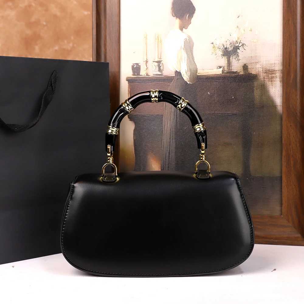 The 2025 new bamboo joint hand-held saddle bag is a versatile and high-end small single-shoulder crossbody bag for womenT251206