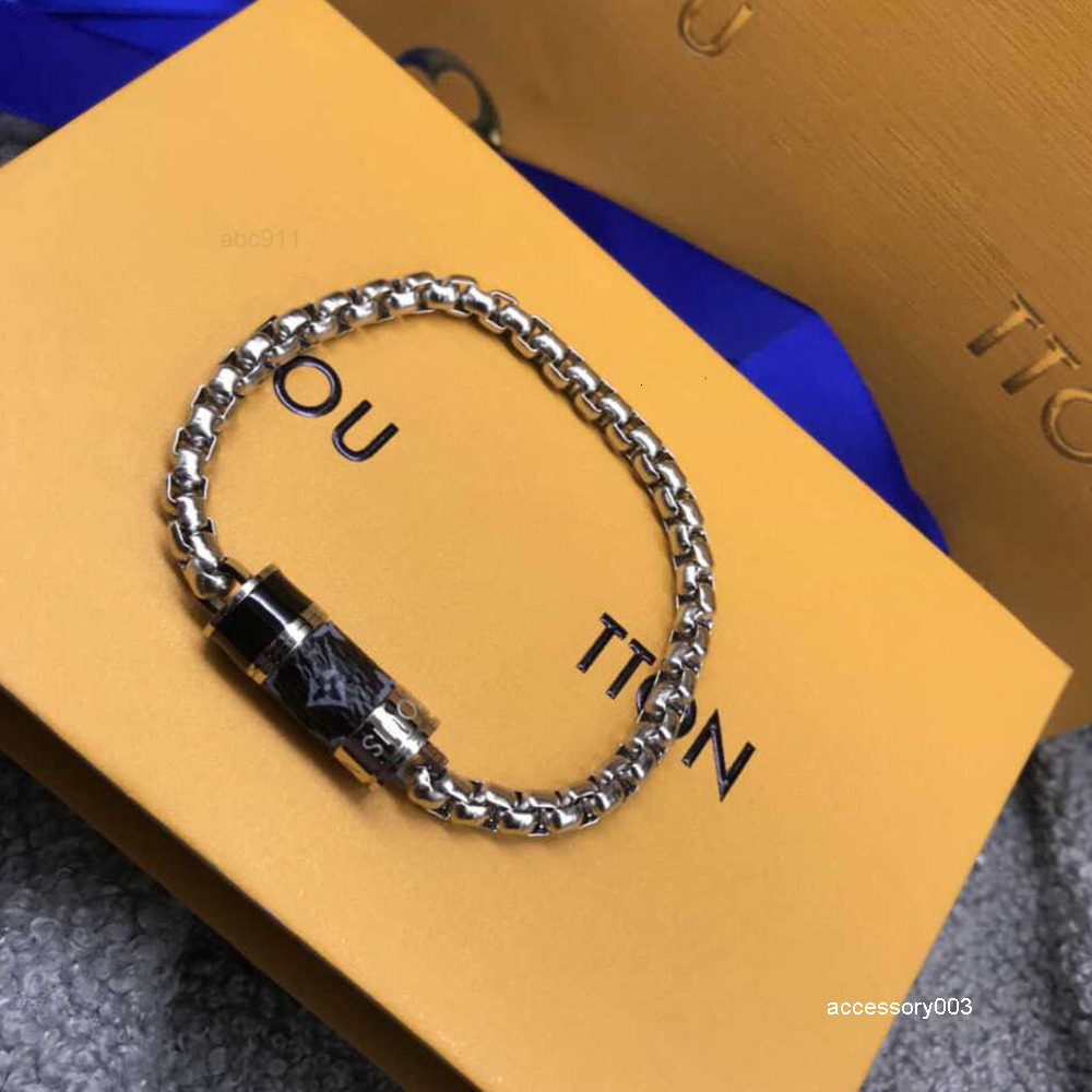 Bangle Charm Bracelets Bangle Designer Letter Charm Bracelet Men Bracelets Fashion Trend Women Classic Jewelry High Quality Nice 11