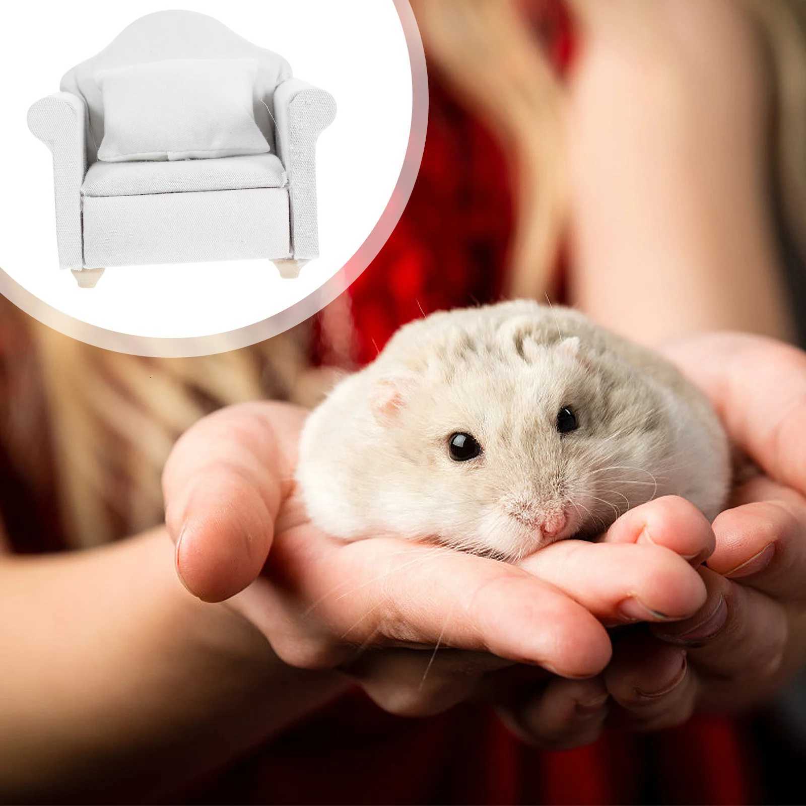 Small Pet Sofa Miniature Dollhouse Furniture Cute Hamster Sleep Bed Durable Rabbit Lounge Chair Tiny Chinchilla Resting M251206