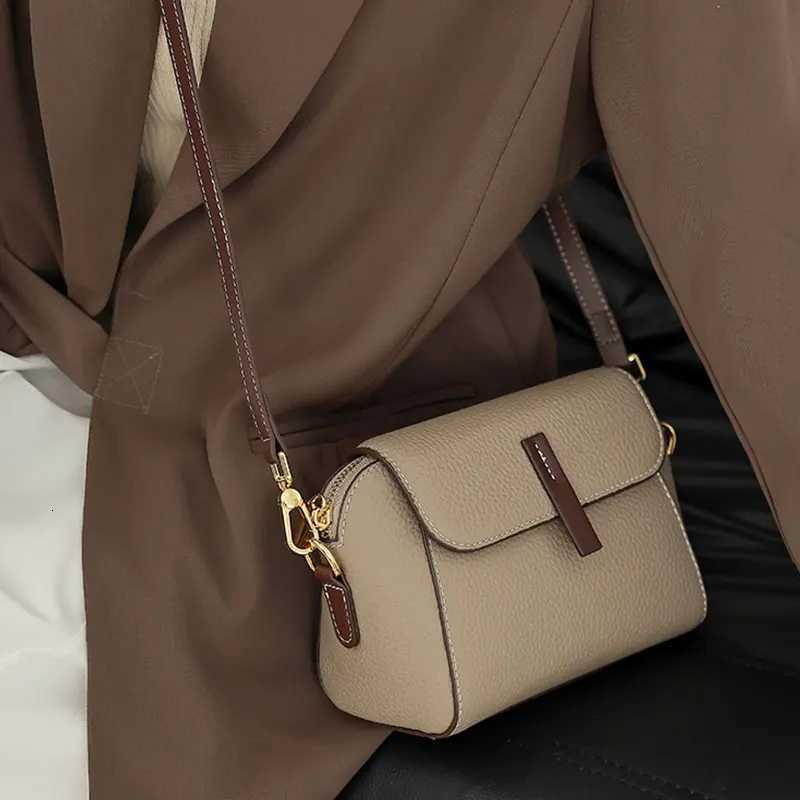 2026 New Womens Bag Luxury Designer Genuine Leather Woman Crossbody Bag High Quality Cowhide Female Fashionable Shoulder BagsT251206