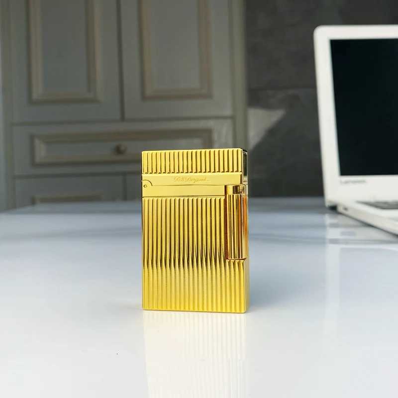 Windproof Lighter with Bright Sound for Men Retro Cigarette Gift Brass Shell New H251206