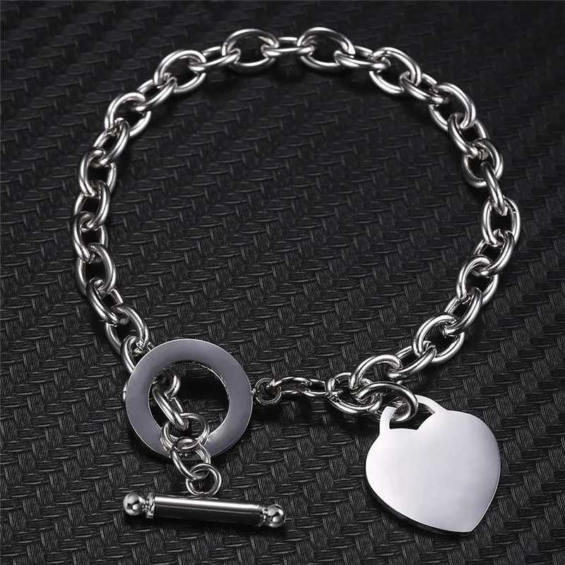 Classic Stainless Steel Toggle Bracelets Thick Chain Love Heart Charm Bracelet For Women Girls New Bracelets Trendy Jewelry W251206