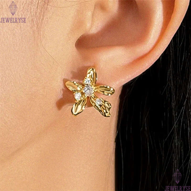 new 18k gold flower designer stud earring for woman party AAA cubic zirconia luxury diamond earrings womens ear clip jewelry S925 silver needle valent