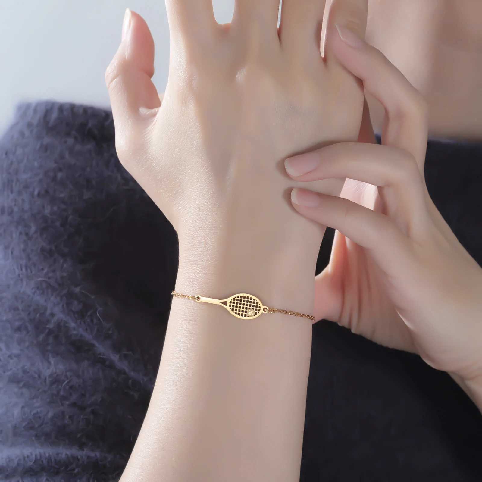 Cazador Tennis Racket Charm Womens Bracelet Stainless Steel Jewelry Double Chains Beads Hand Bracelet for Girls Christmas Gift W251206