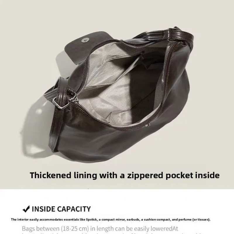 Vintage Shoulder Bag Women Large Capacity Backpack Tote Bag New Autumn Winter Commuter Bag Retro DesignT251205