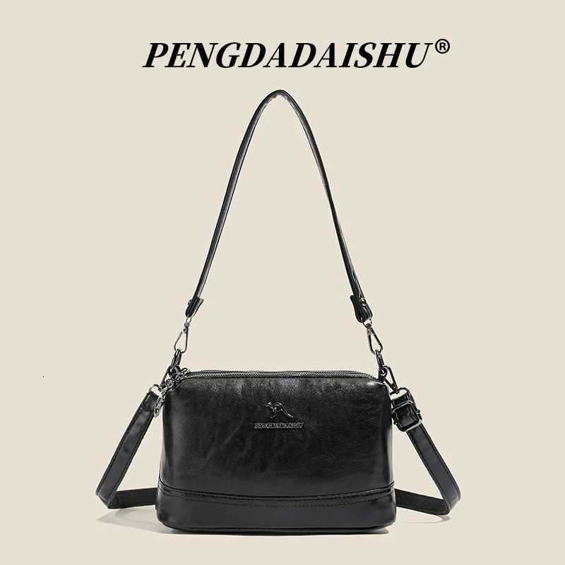 Fashionable and versatile soft leather messenger bag new style casual and commuting small square bagT251206