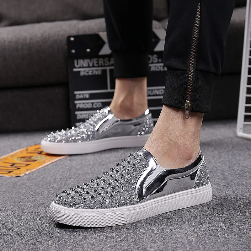 Men loafers Black Diamond Rhinestones Spikes men shoes Rivets Casual Flats sneakers wholesale 251204