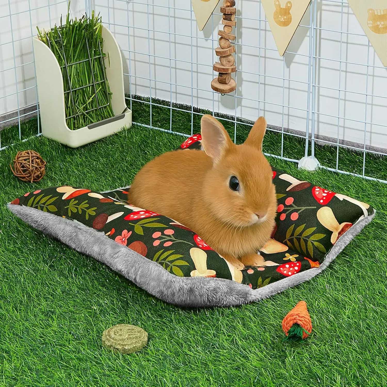 Rabbit Bed Mat Thickened Soft Bunny Bed Washable Cuddle Cushion Mat Double-Sided Plush Small Pet Flop Cotton for Rabbit M251206