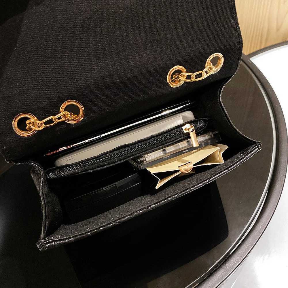 Striped Embroidered Chain Bag - Diamond Studded Tassel Crossbody Purse Womens Shoulder HandbagT251206