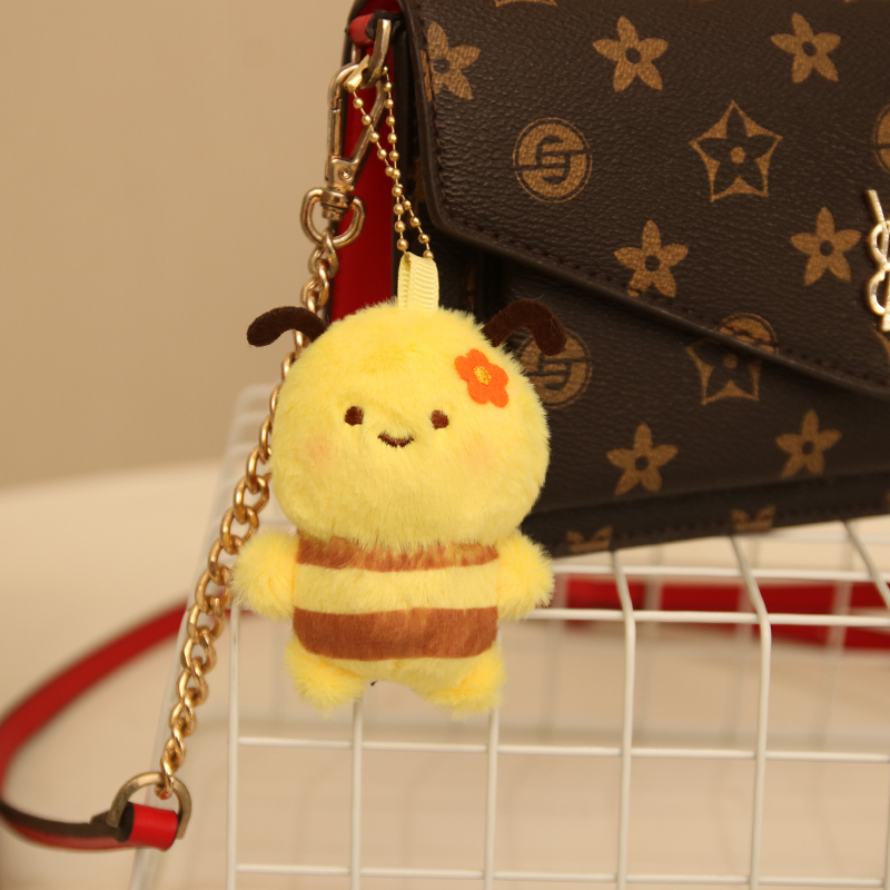 Magnetic Bee Turtle Pendant Plush Toy Turtle Honey Doll Bag Pendant Doll Keychain