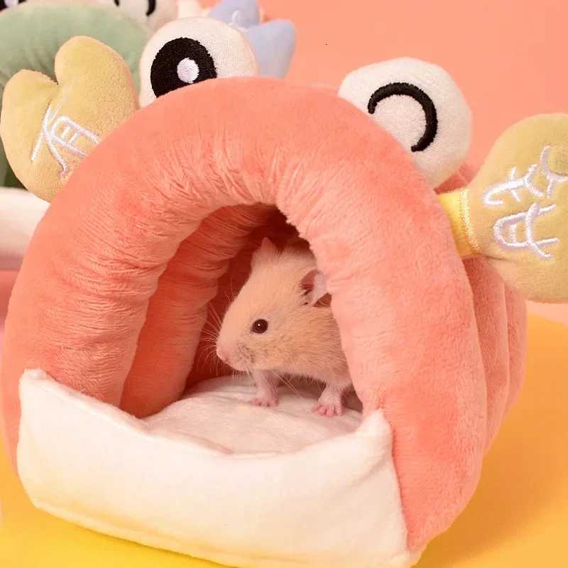 Thick and Plush Winter Hamster Nest Warm Cotton Nest Hamster Supplies Small Pets Furniture Accessories Fun and Cute Cartoon Nest M251206