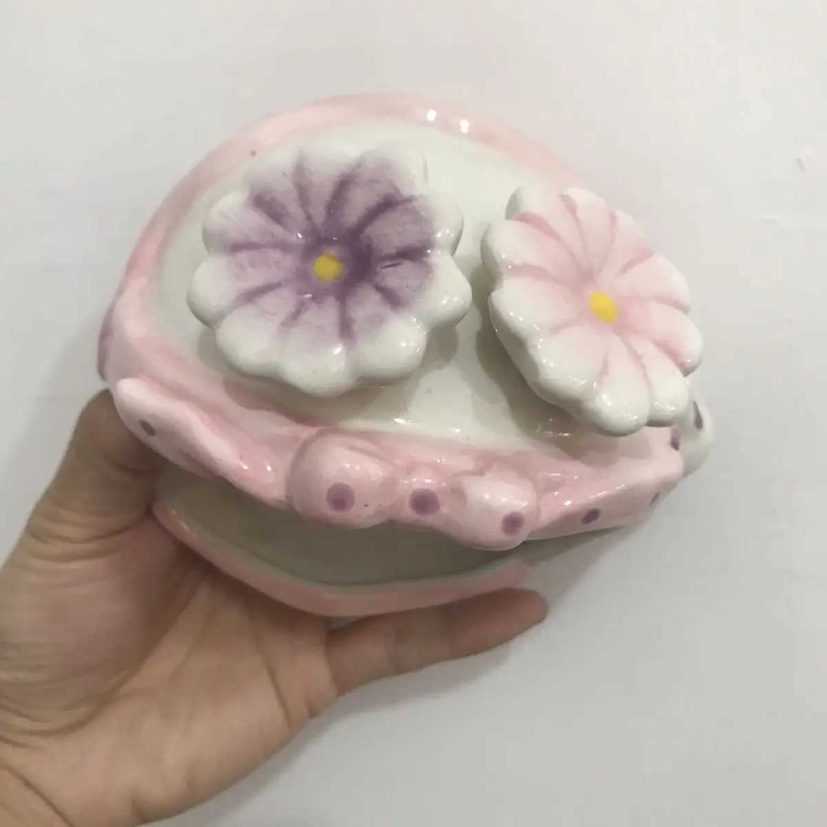 Cute Ceramic Nest Hamster Gold Bear Honey Bag Glider Four Seasons Universal Small Fish Shrimp Crab Shelter M251206