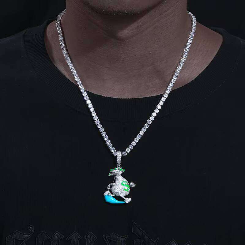 Dropshipping Glow in the Dark Wholesale Price Iced Out Moissanite Running Escape USD Dollar Money Bag Pendant With Chain