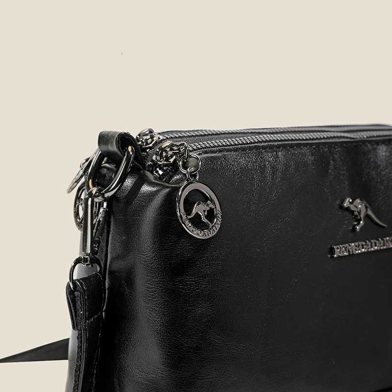 Fashionable and versatile soft leather messenger bag new style casual and commuting small square bagT251206