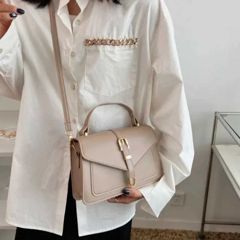 Fashionable Minimalist Crossbody Bag with Top Handle and Flap for Women Solid Color Square Purse with Simple Design Womens BagT251206