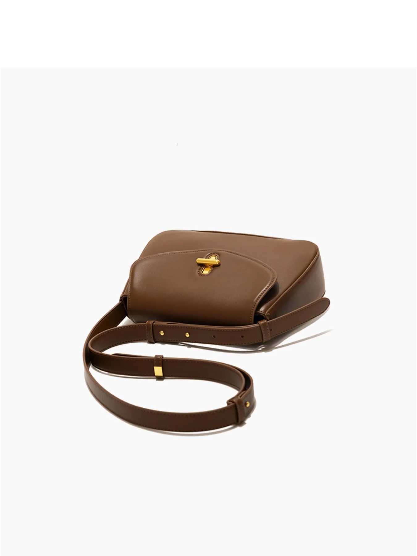 2025 new light luxury womens shoulder bag capsule fashion solid color Boston bagT251206