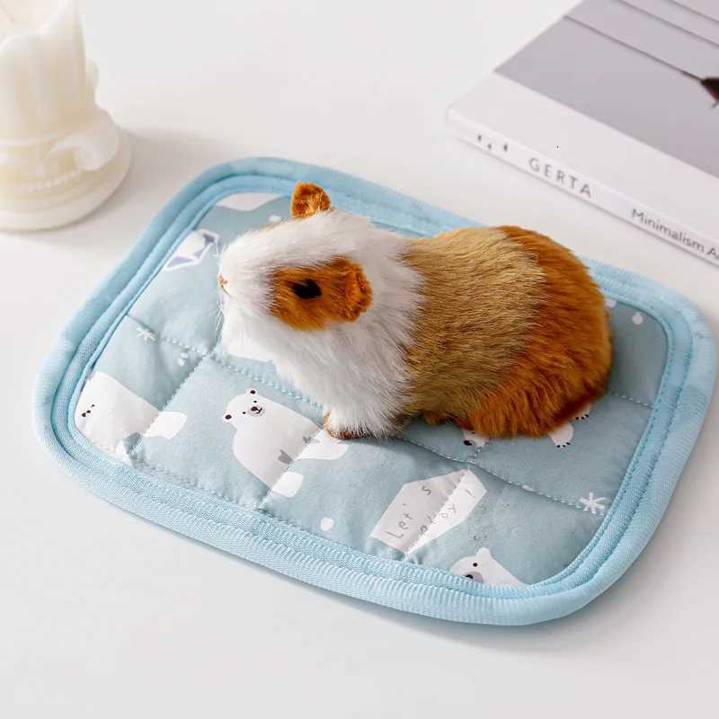 Soft Small Animal Breathable Cushion Thick Cool Bed Guinea Pig Chinchilla Rat Rabbit Nest House Bed Nest Bed Cage Sleeping Mat M251206