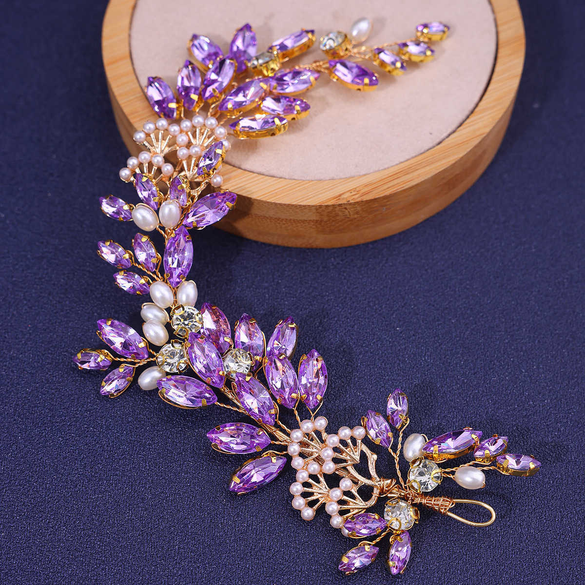 Bridal rhinestone pearl headband; cross-border hot-selling braided headband accessory for wedding dress L251206