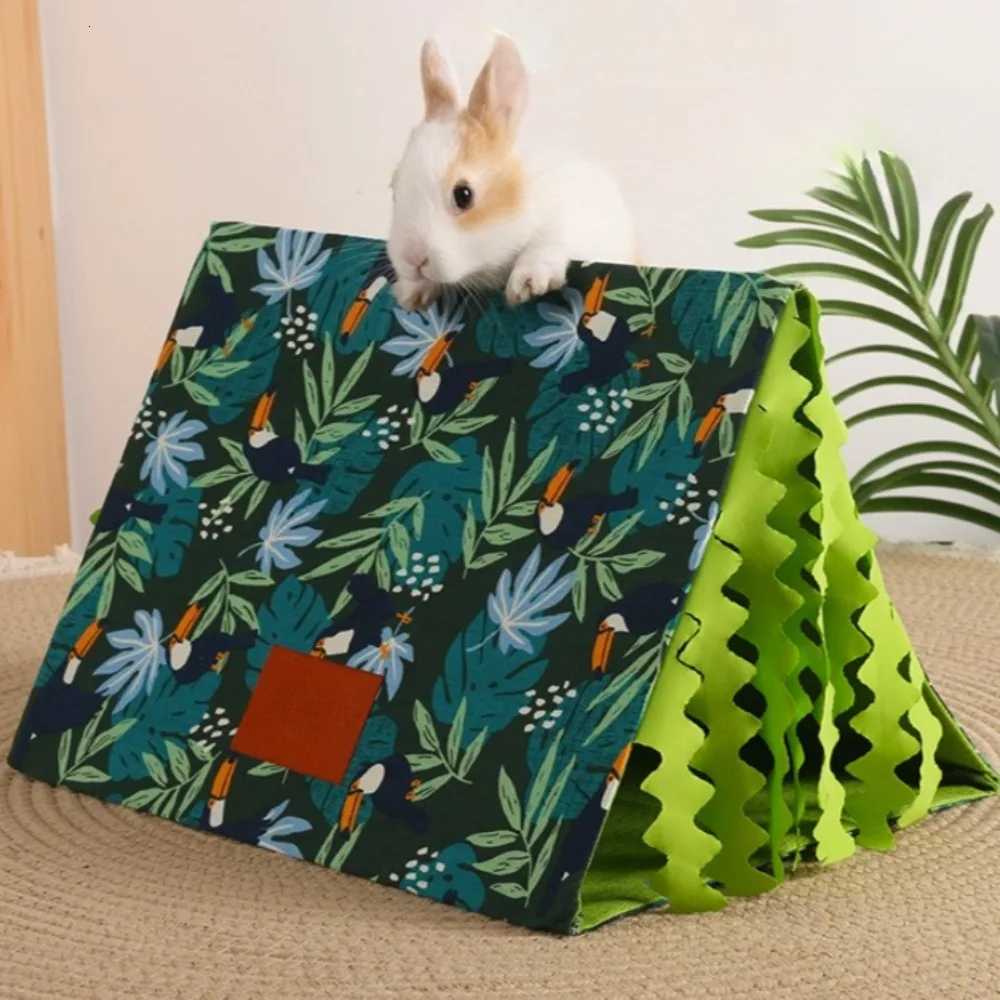 Small Pet Nest Tent Guinea Pigs Rabbit Nest Hamster Cage House Cozy Small Animal Hideout Hideaway Triangle Tent Pet Accessories M251206