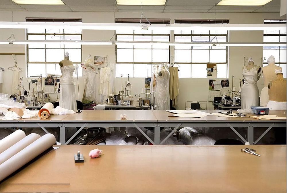 Light Champagne Mermaid Bridesmaid Dresses One Shoulder Neck Split Side Pleated Maid Of Honor Gowns Sweep Train Trumpet Wedding Guest Dress D13 B0313