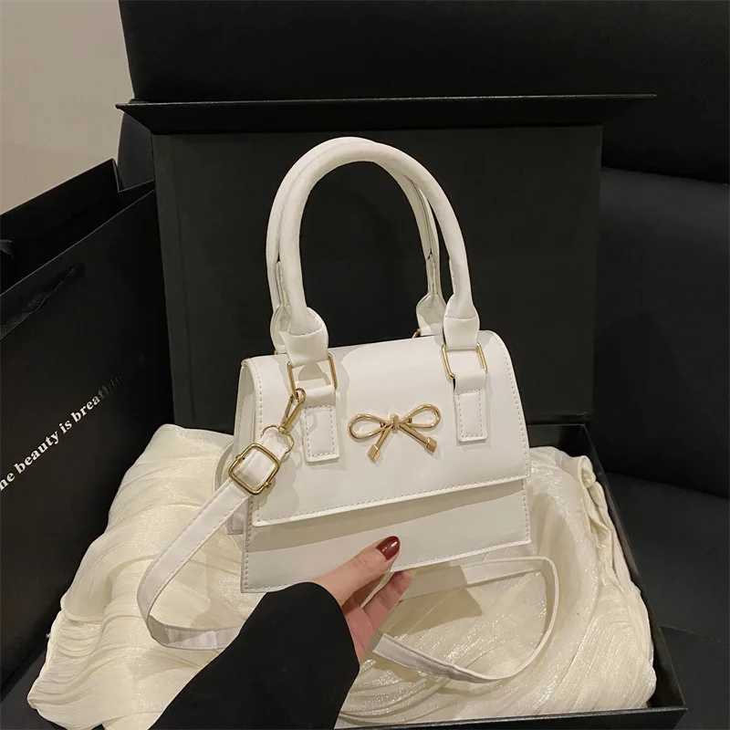 Fashion Crossbody Bag Korean Style Design Handbag Ins Popular Large Capacity Shoulder Bag Multi-functional Small Chain BagT251206