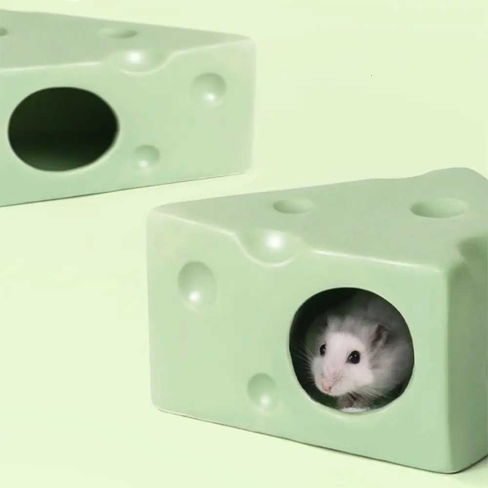 Stable Creative Hamster Hideout Ceramics Hut Decorative Ceramics Hamster House Cute Cheese Shape Hamster Bed Small Animals M251206