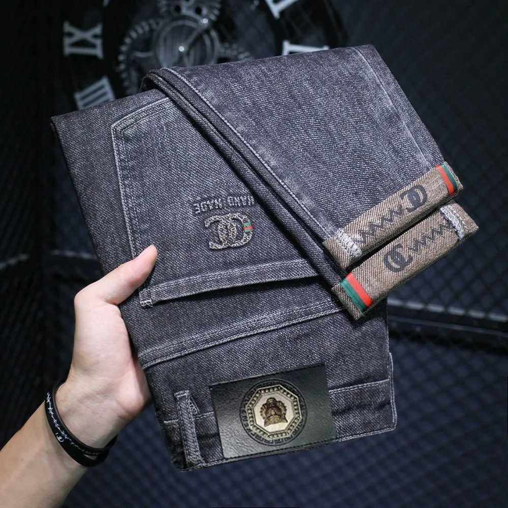 Ripped Regular Slim Fit Straight Jean Comfort Casual Autumn Fashion Denim Pant Classic Skinny Vintage Unisex Men Stretch Trouser W251206