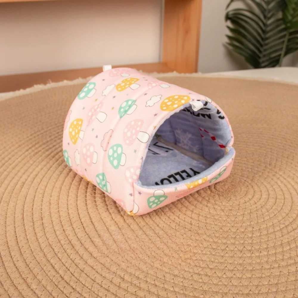 Cute Cartoon Hamster House Mini Cage Guinea Pig Nest Small Animal Mice Rat Pet Bed Bird Winter Warm Soft Mat Hamster Accessories M251206