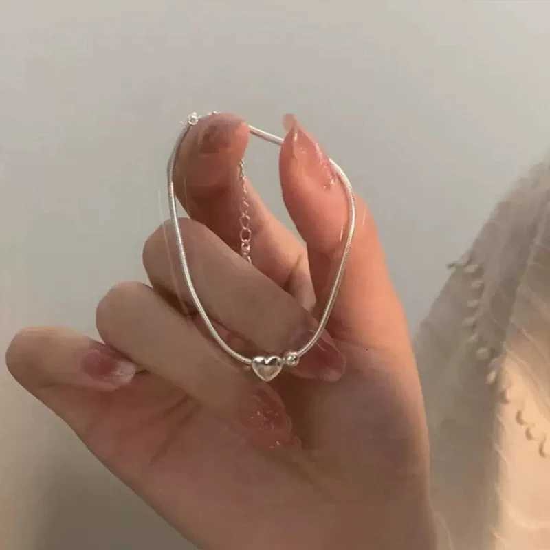 925 Sterling Silver Round Bead Heart-Shaped Snake Bone Bracelet For Womens Fashion Korean Version New Bracelet Wedding Jewelry W251206