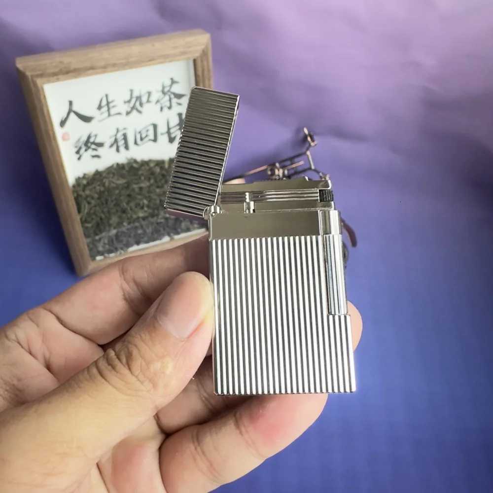 High-end cust lighter ic design gas-filled loud sound ces with a cust smoking set a perfect gift for men H251206