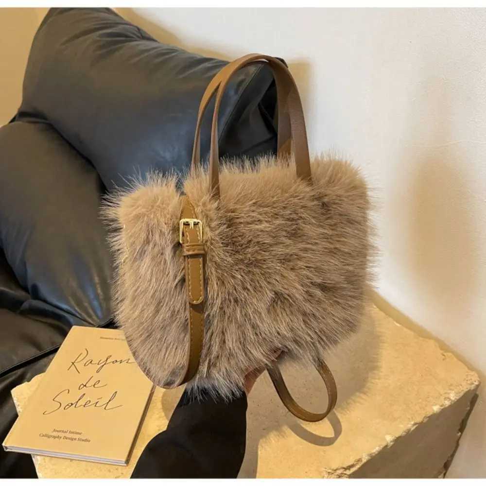 Fashion Faux Fur Ladies Shoulder Bag Soft Fluffy Female Crossbody Bag Handbag Square Luxury Tote Bag for WomenT251206