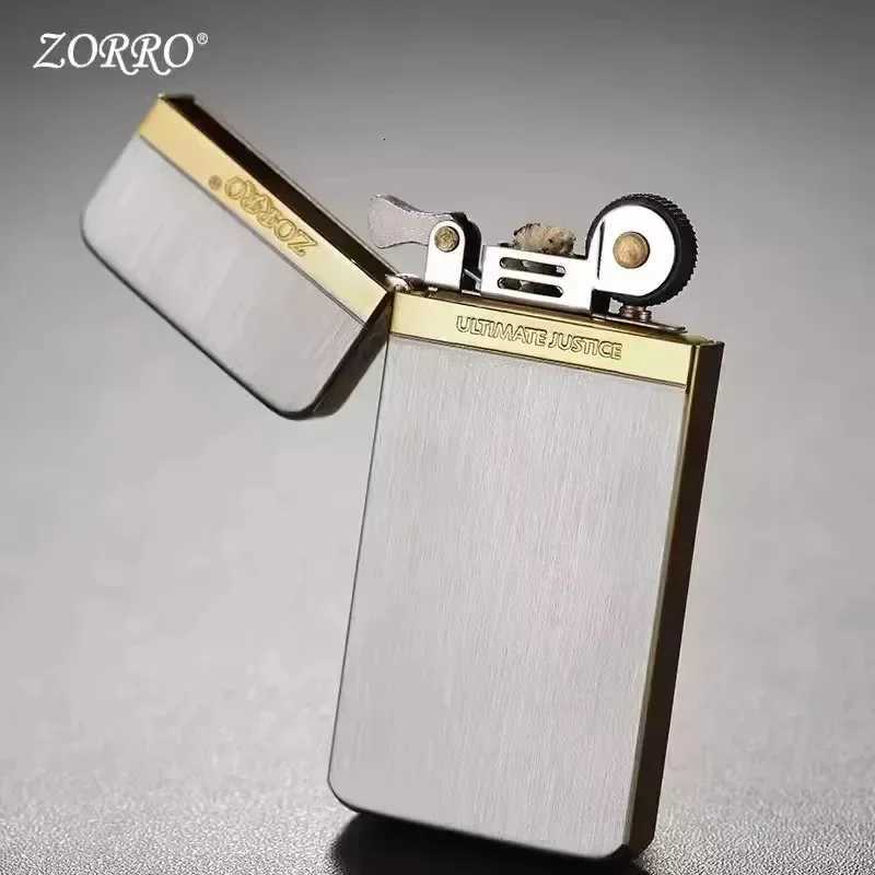 Vintage Carved Wheel Premium Lighter Metal Windproof tra Thin e Copper Oil Lighter for Men Gifts Smoking Accessories H251206