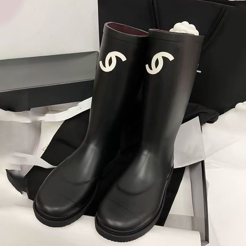 2026 Designer brand square toe Women Rain boots Thick Heel Thicks Sole Ankle over the knee Women's Rubber Boot good are quality Rainboots green bright black shoes 10A
