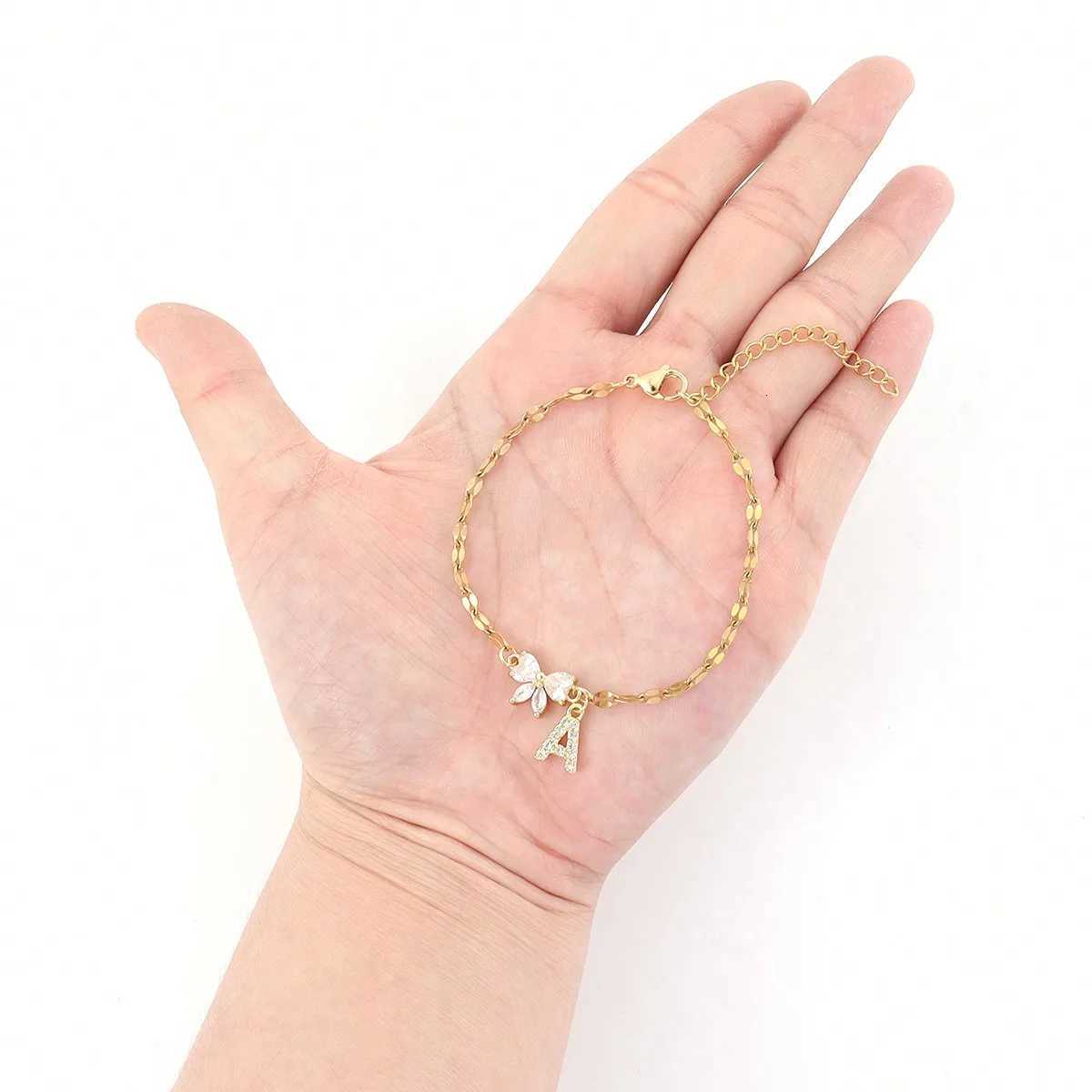 Fashion Crystal Bow Knot Pave Zirconia Initial Stainless Steel Gold Color Lip Chain Bracelet For Women Valentines Gifts W251206