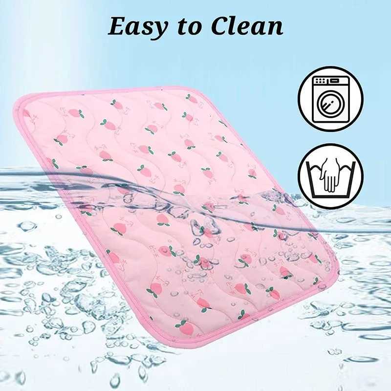 Hamster Cooling Pad Small Pet Cooling Mat Summer Ice Silk Cooling Mat Pet Cooling Mat Hamster Sleeping Mat Pet Supplies Mattress M251206