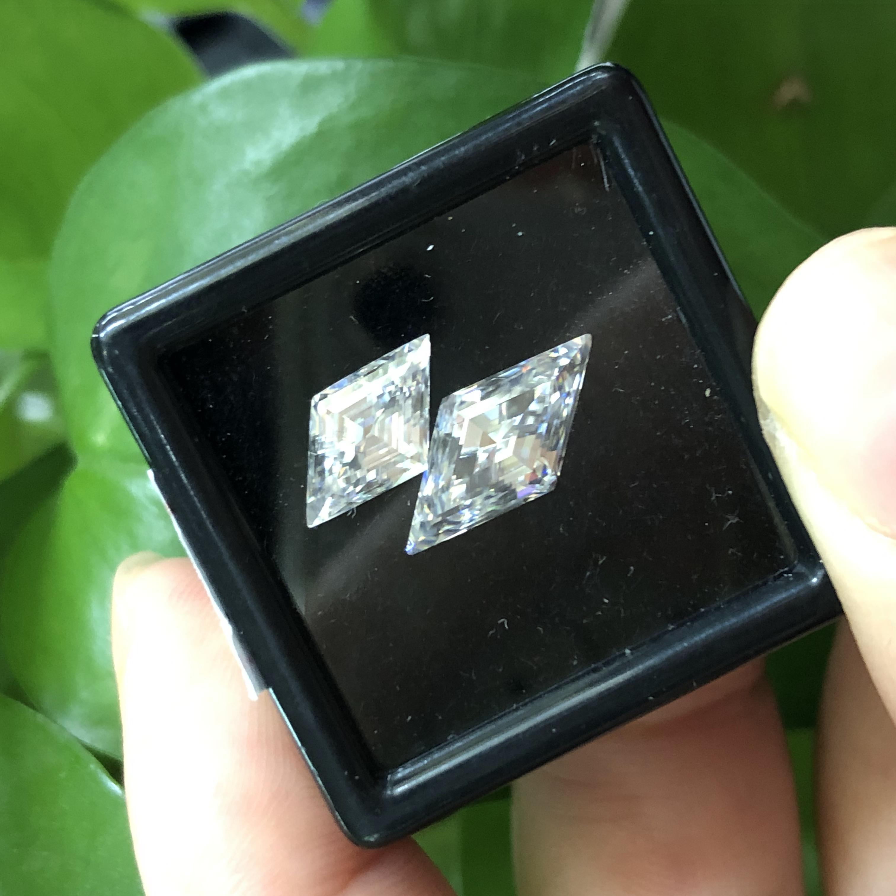 Special Cut Moissanite D VVS Star Clover Half Moon Shield cut Kite cut Trapezoid Hexagon Octagon Baguette cut 0.5-5CT Loose Moissanite Stone