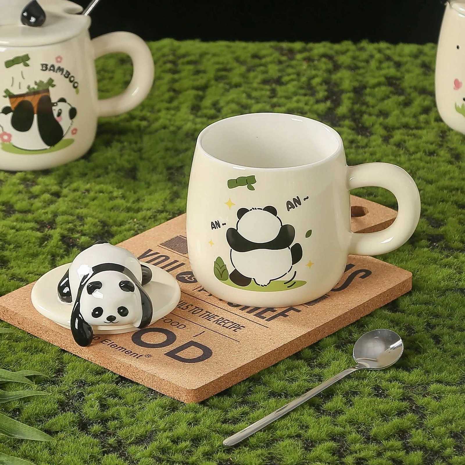 420ml Cute cartoon panda Mug Ceramic Hand-painted Pattern Mug with Lid Spoon Coffee mugs Milk Tea Mugs Breakfast Cup Gift Cup M251206 - view 3