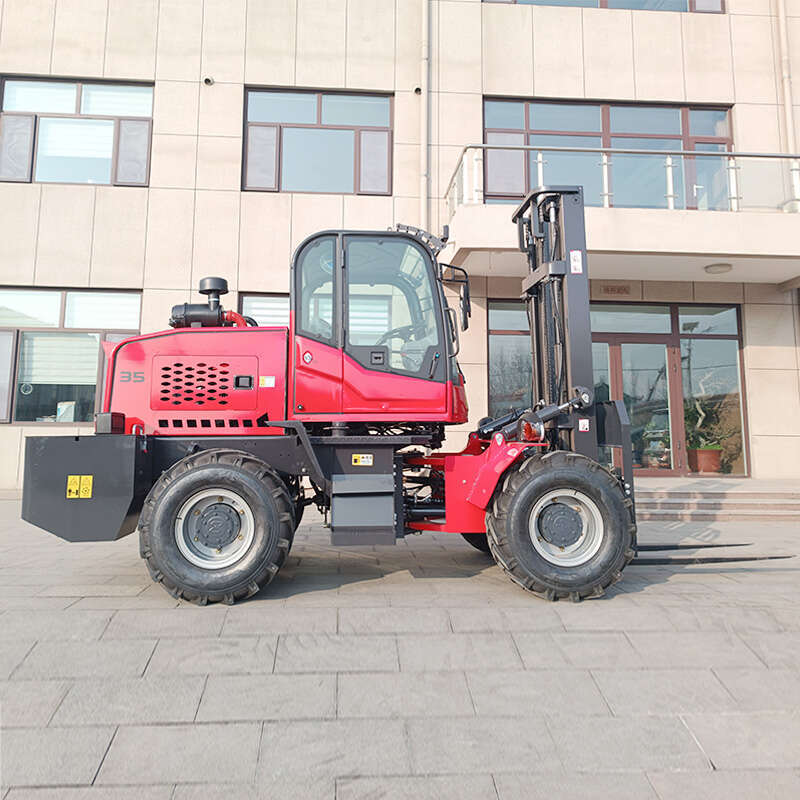 Variable Reach Rough Terrain Forklift 4000 Lbs Capacity For Outdoor Material Handling