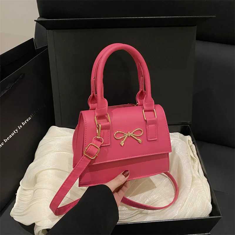 Fashion Crossbody Bag Korean Style Design Handbag Ins Popular Large Capacity Shoulder Bag Multi-functional Small Chain BagT251206