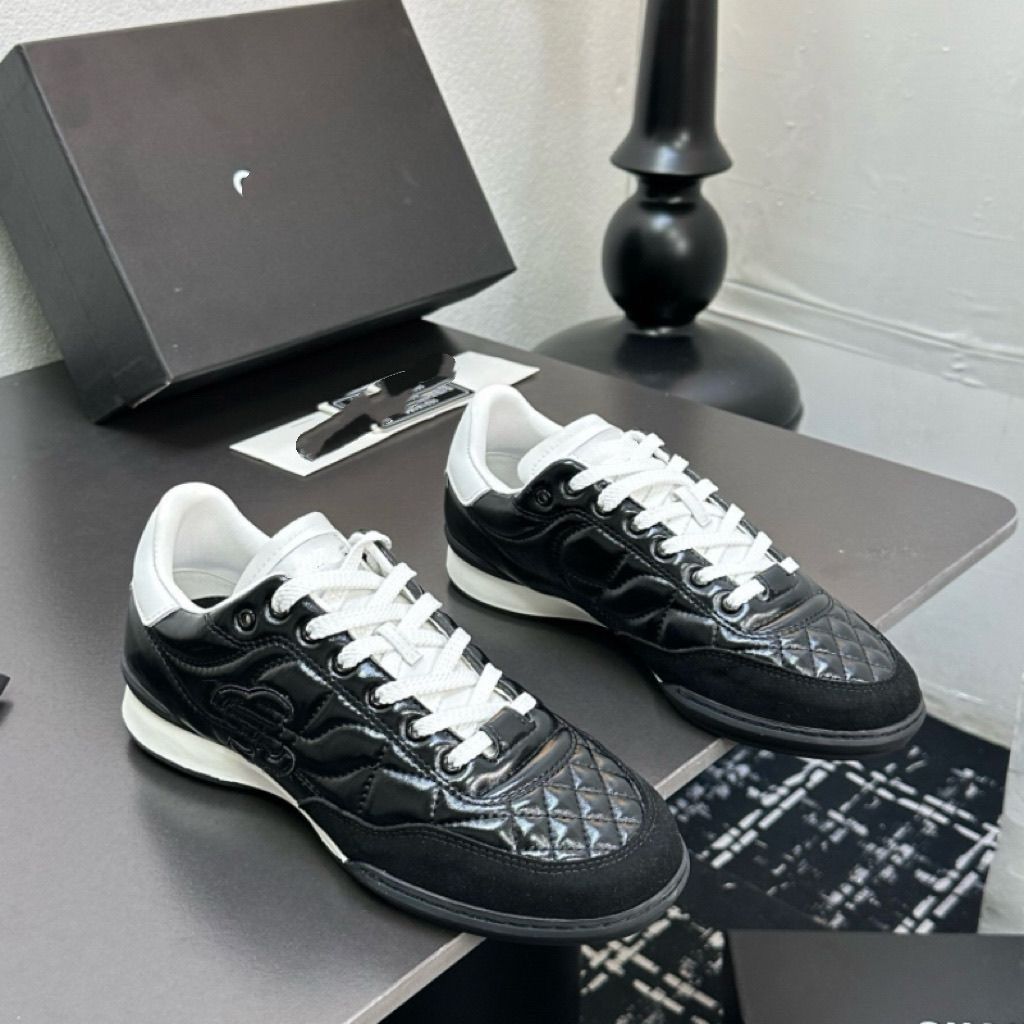 2026 Fashion Designer Flat Ballet Shoes, Loafers, Fashion Shoes, Slippers, Women's Luxury Leather Shoes, Women's Office Leather Shoes