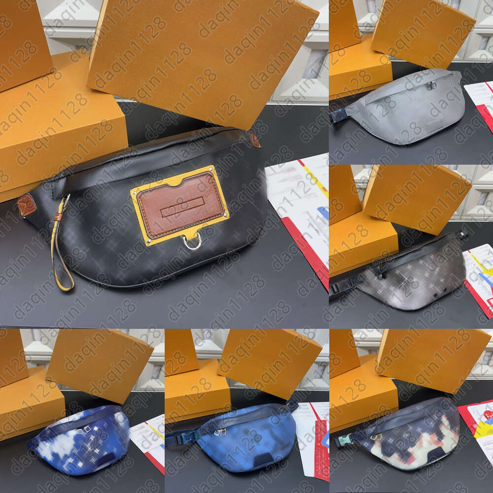 Luxury Fanny Pack Chest Bag Mens Womens Waist Bag Designer Handbag Fashion Plush Shoulder Bag Lady Zipper Purses Printed Shoulder Bag