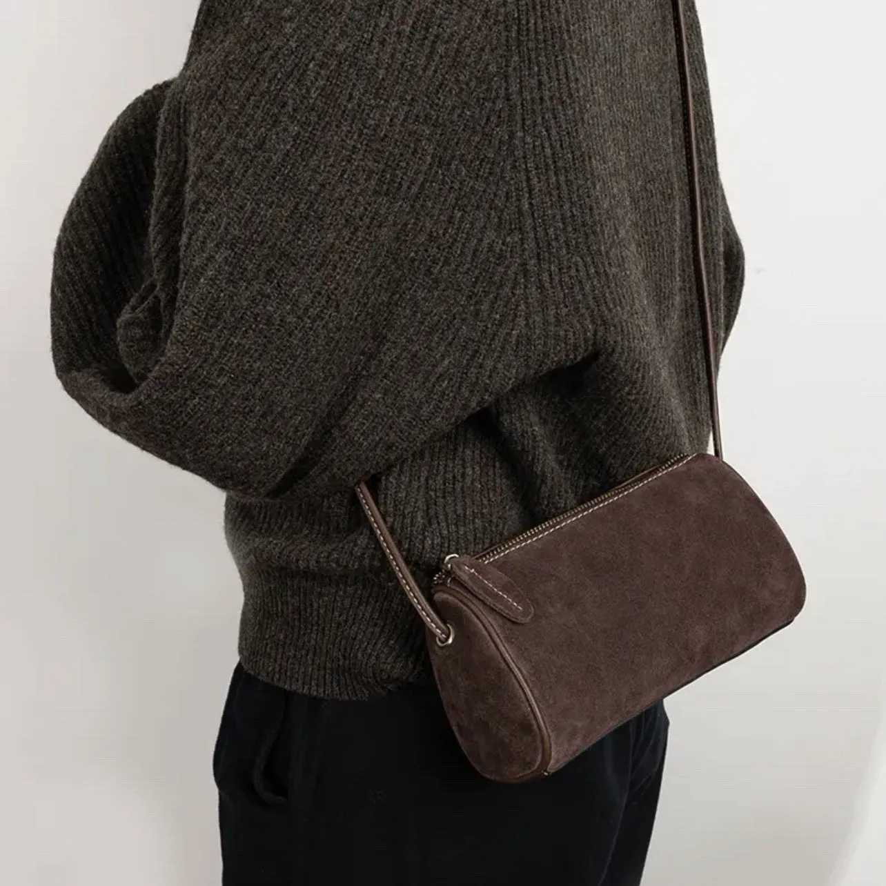 2025 new style Melard wind suede PU womens bag retro round cylinder matte business single shoulder cross-body bag Boston bagT251206