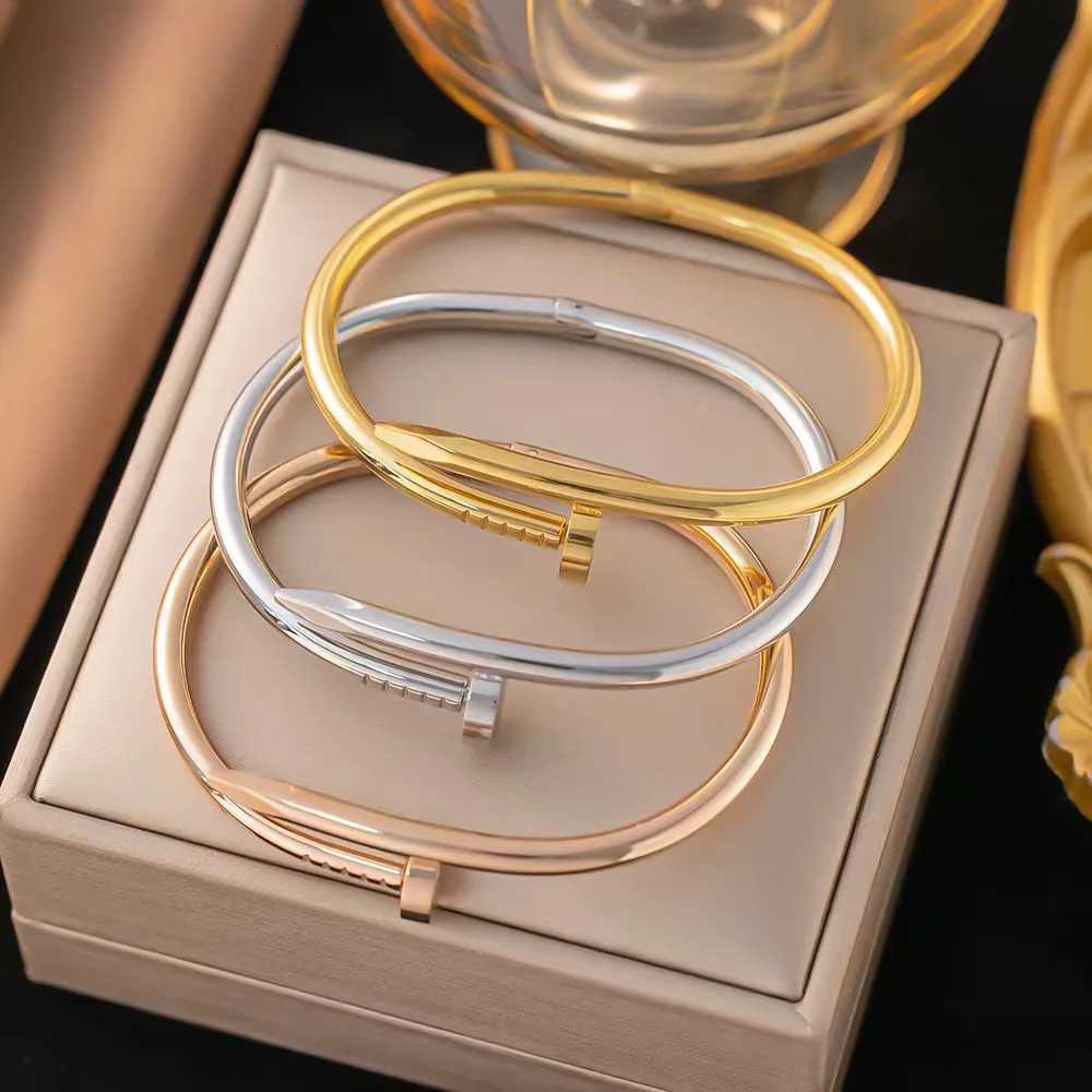 Hip hop style personality fashion interesting design curved nail stainless steel bracelet mens womens jewelry W251206