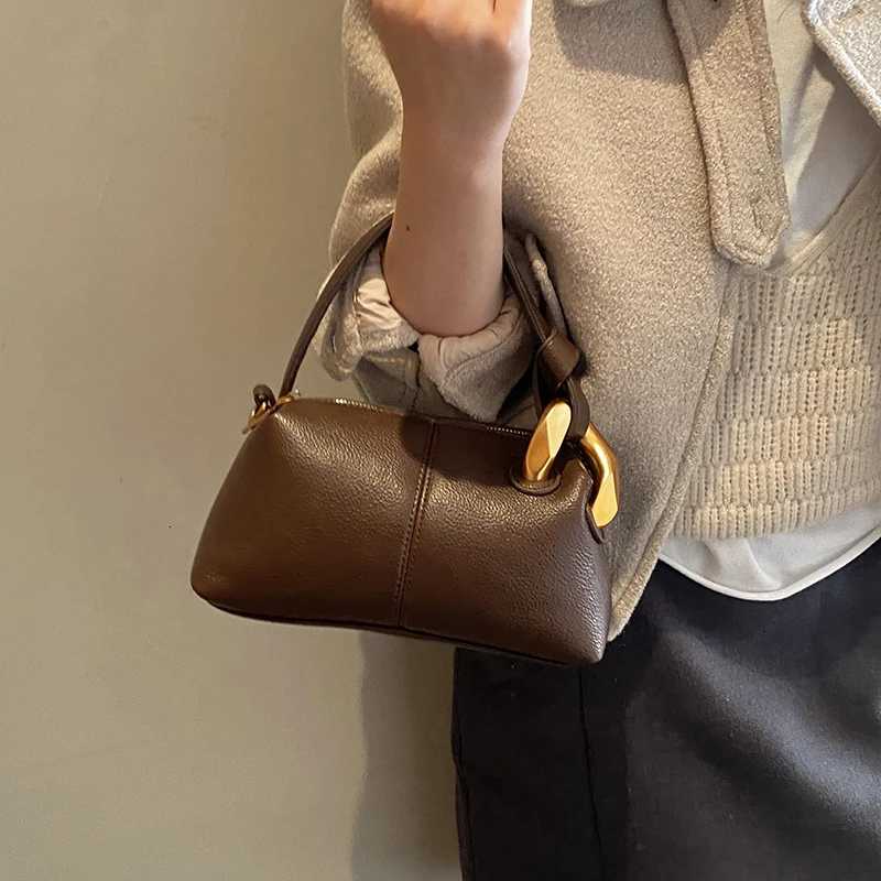 Vintage Fashion All-match Small Square Pillow Single Shoulder Crossbody Simple Womens Bag New Daily Commuter HandbagT251205