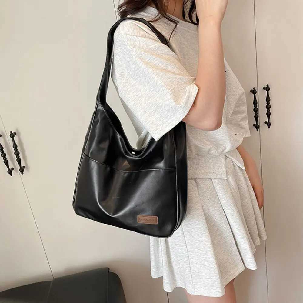 Leisure Vintage Single Shoulder Bag PU Leather Simple Minimalist Tote Bag Large Capacity Ladies Handbags CommuteT251205