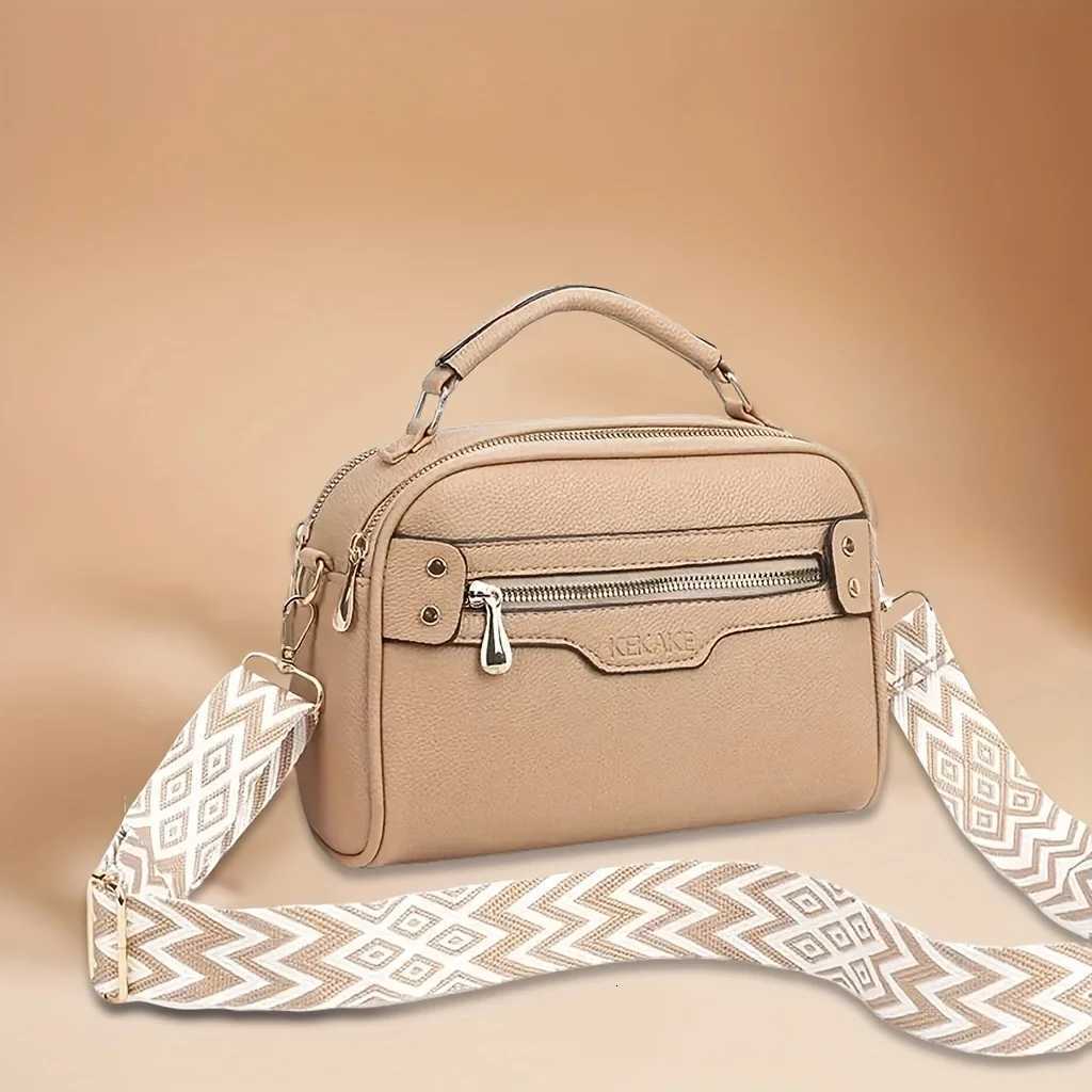 GELANDAI Women Leather Crossbody Bag Stylish Design with Geometric Strap Double Compartments for Daily Commute Casual OutingsT251205