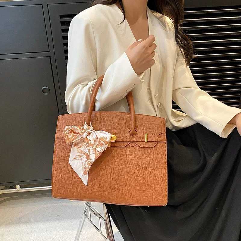 Famous Designer Leather Tote Bag For Women - Classic Elegant Messenger Handbag Popular Ladies Luxury Brand ItemT251205