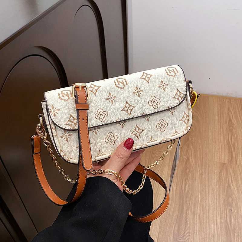 Fashionable retro printed small square bag versatile single shoulder bag crossbody bag under the armT251205