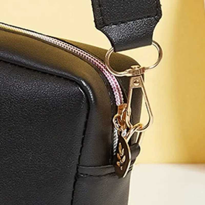 Simple Style Small Shoulder Bags for Women Solid Color Pu Leather Wide Strap Crossbody Bag Phone Purse Messenger HandbagT251206